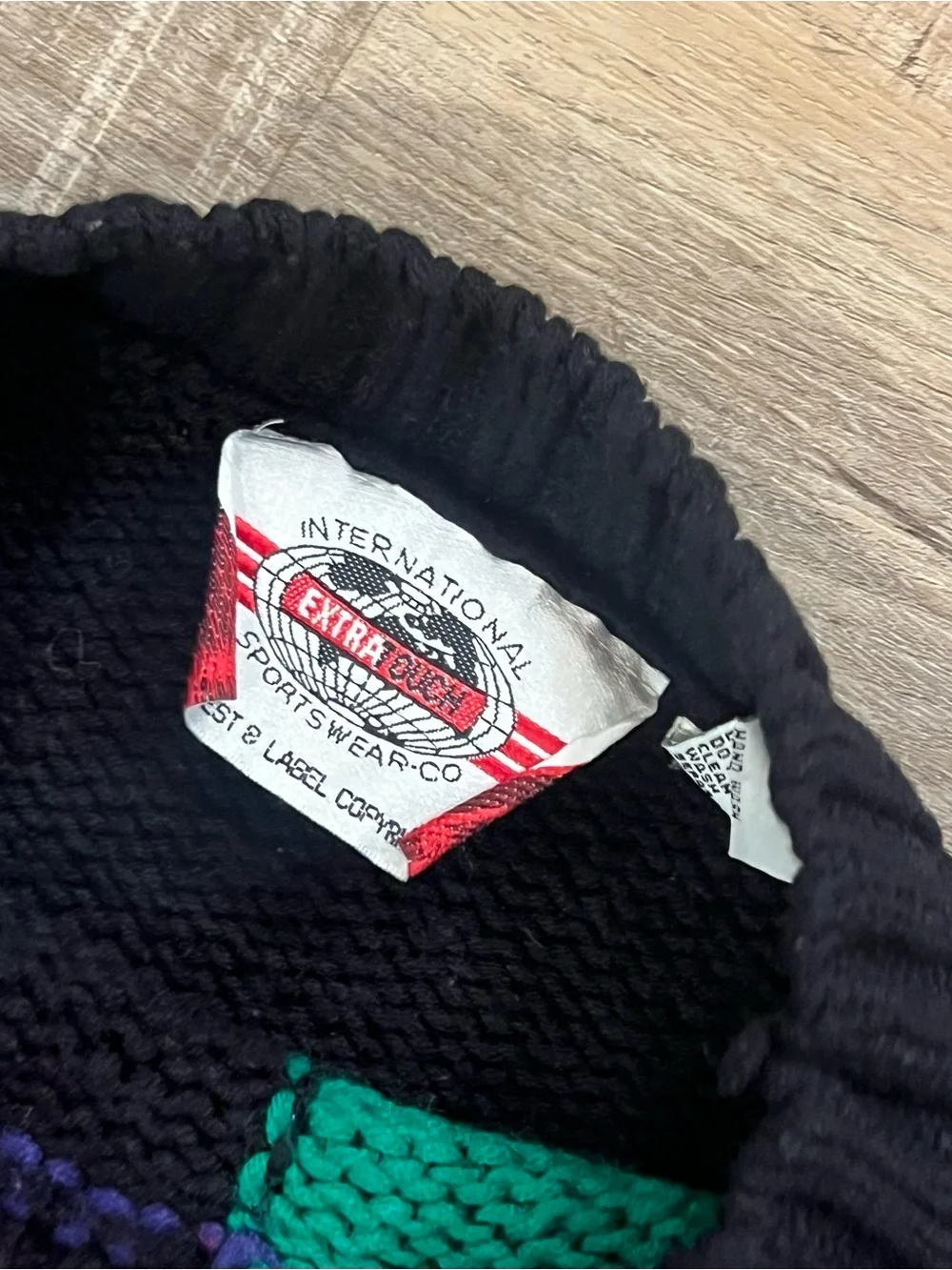 International sportswear co bold crewneck
